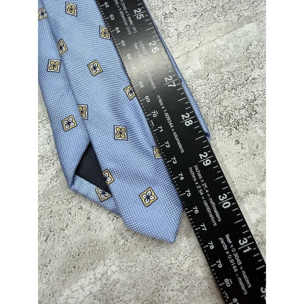 Jos. A. Bank Executive Tie Mens Blue Gold Silk Geometric Jacquard Necktie 60